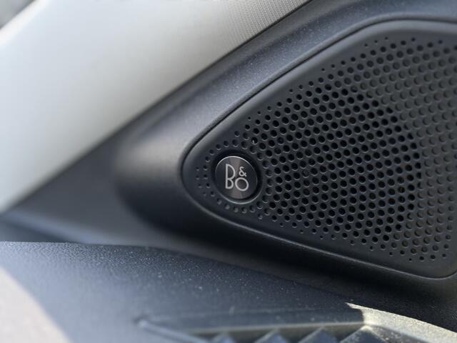 Ford PUMA 1.0 EcoBoost Hybrid Titanium X Automaat!! | Clima | PDC V+A | Stoel/Stuurverwarming | Verwarmde Voorruit | Camera | RIJKLAARPRIJS INCL 12 MAANDEN GARANTIE EN BEURT