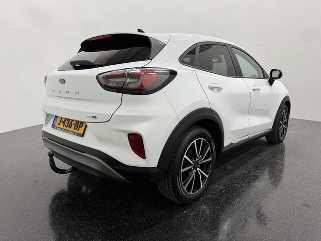 Ford PUMA 1.0 EcoBoost 125PK Hybrid Titanium | Voorstoel massage | Trekhaak | Winterpack | Grootlicht assistent |