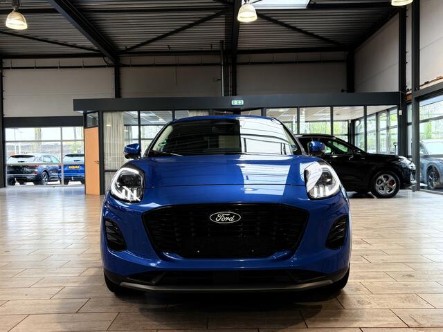 Ford PUMA EcoBoost Hybrid 125pk Titanium | Elek. achterklep | Winterpack | Matrix Led | Adapt. Cruise | Dodehoek detectie | 360 Camera | Fabr. Gar. t/m 01-2029