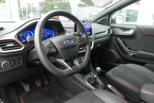 Ford PUMA 1.0 EcoBoost Hybrid ST-Line X AFN. TREKHAAK (1.100KG), WINTER PACK, ADAPT. CRUISE, CLIMA, NAVI, CAMERA, PDC V&A, APPLE CARPLAY/ANDROID AUTO, BLIS, KEYLESS, B&O, ELEKT. ACHTERKLEP, 45.277KM