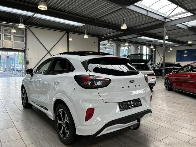 Ford PUMA EcoBoost 125 pk Hybrid ST-Line | Trekhaak | Winter Pack | Adapt. Cruise | Pano | FULL LED | Elektr. achterklep |