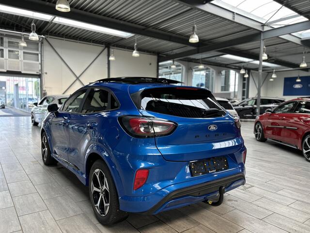 Ford PUMA EcoBoost 125 pk Hybrid ST-Line | Trekhaak | Winter Pack | Adapt. Cruise | Pano | Full LED | Elektr. achterklep |