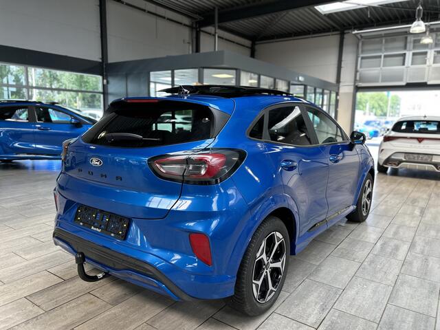Ford PUMA EcoBoost 125 pk Hybrid ST-Line | Trekhaak | Winter Pack | Adapt. Cruise | Pano | Full LED | Elektr. achterklep |