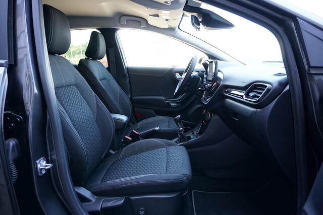 Ford PUMA 1.0 EcoBoost Hybrid Titanium *dealer onderhouden* + WINTERPACK / STOELMASSAGE / TREKHAAK