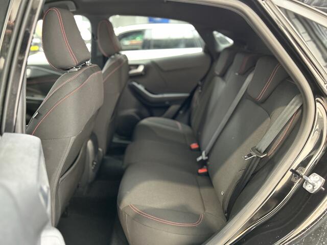 Ford PUMA EcoBoost Hybrid 125pk ST-Line | Winterpack | Cruise control | Climate control | SYNC 4 | All-season banden |