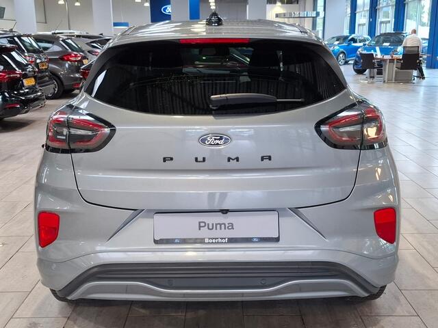 Ford PUMA EcoBoost Hybrid 125pk ST-Line | Winterpack | Cruise control | Camera | Clima | SYNC 4 | All-season banden |