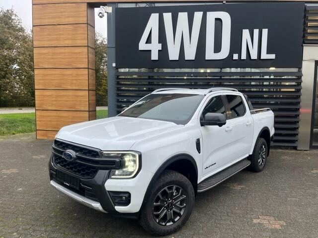 Ford RANGER 3.0 V6 240 PK 3500 KG 2 P/ VAN EURO 6 WILDTRAK 2024 BPM VRIJ V.A ¤ 57900 EXCL BESPAAR TOT ¤31000 BPM LAATSTE BESCHIKBARE AUTO LEVERING VOOR 2025 . LEDER NAVI CLIMA ADAPTIVE CRUISE .