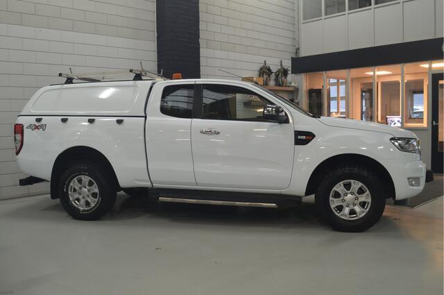 Ford RANGER 2.2 TDCi XLT Supercab 3.55 // ZWAAILAMPEN // LIER // 179.000 km // TREKHAAK // AIRCO // CRUISE //