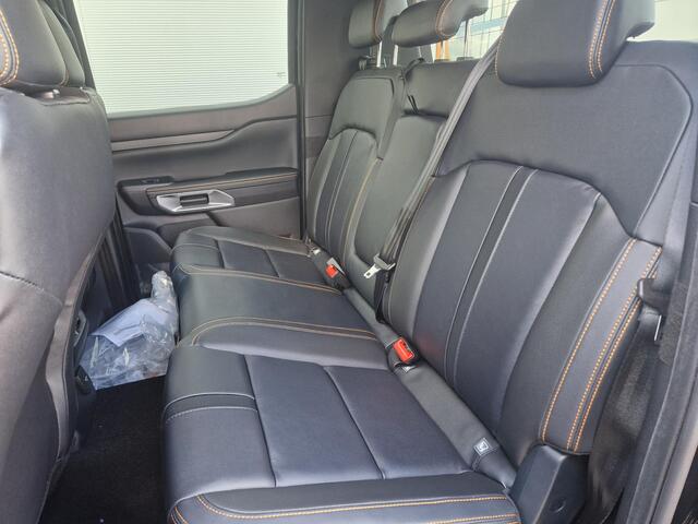 Ford RANGER DoubleCab Wildtrak 2.3 PHEV 278pk 10traps automaat Agate Black, Wildtrak bekleding, Cargo Convenience package #2, Single Phase Charge Cord XL, Technology pack plus trailer