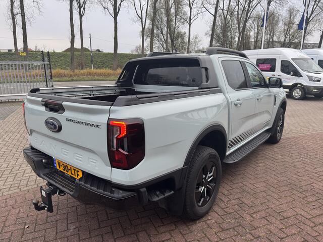Ford RANGER Stormtrak Double Cab 2.3 279 pk PHEV Stormtrak Double Cab PHEV | 360 camera | Stoel- en stuurverwarming | Trekhaak |