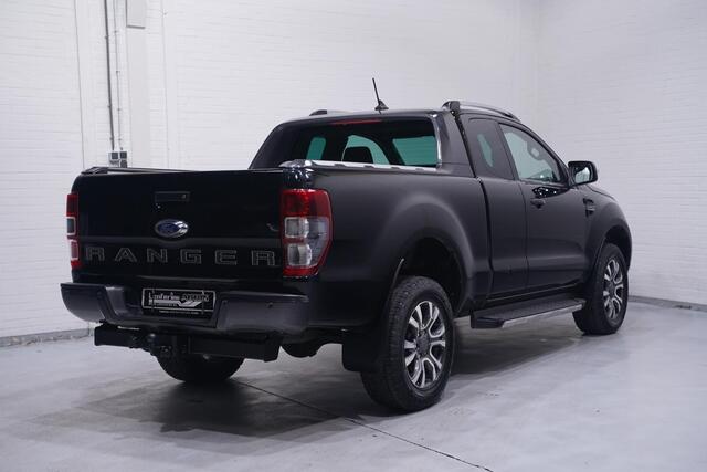 Ford RANGER 2.0 Wildtrak 213 pk Aut. Grijs Kenteken 2p, 1e Eig Trekhaak 3.500 kg, Navi, Camera, Adapt. Cruise, NAP