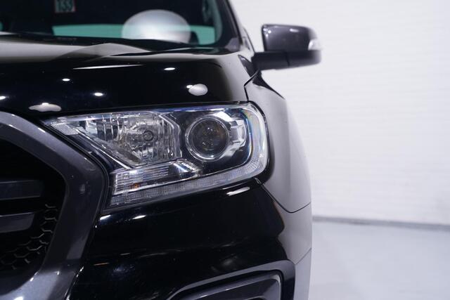 Ford RANGER 2.0 Wildtrak 213 pk Aut. Grijs Kenteken 2p, 1e Eig Trekhaak 3.500 kg, Navi, Camera, Adapt. Cruise, NAP