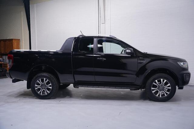 Ford RANGER 2.0 Wildtrak 213 pk Aut. Grijs Kenteken 2p, 1e Eig Trekhaak 3.500 kg, Navi, Camera, Adapt. Cruise, NAP