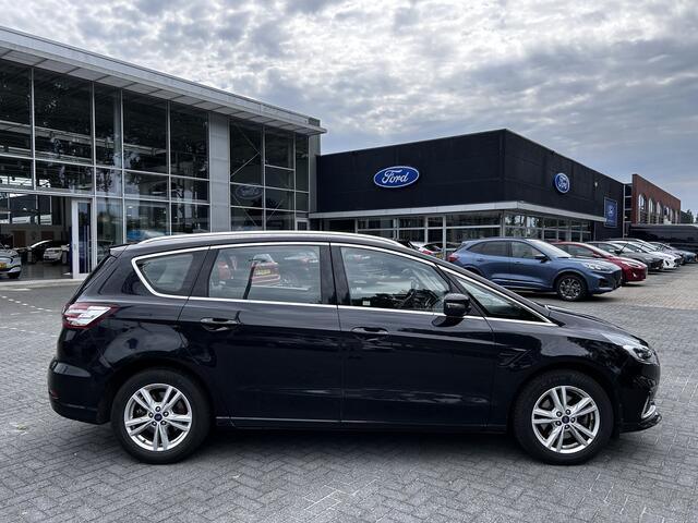Ford S-MAX 2.5 HYBRID Titanium 7p. 190pk | Adaptieve Cruise Control | 7zits | 1.560 trekgewicht | Sync 3 Navigatie | Achteruitrijcamera