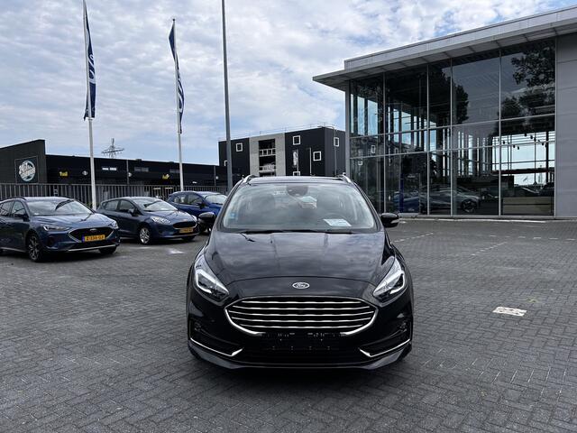 Ford S-MAX 2.5 HYBRID Titanium 7p. 190pk | Adaptieve Cruise Control | 7zits | 1.560 trekgewicht | Sync 3 Navigatie | Achteruitrijcamera