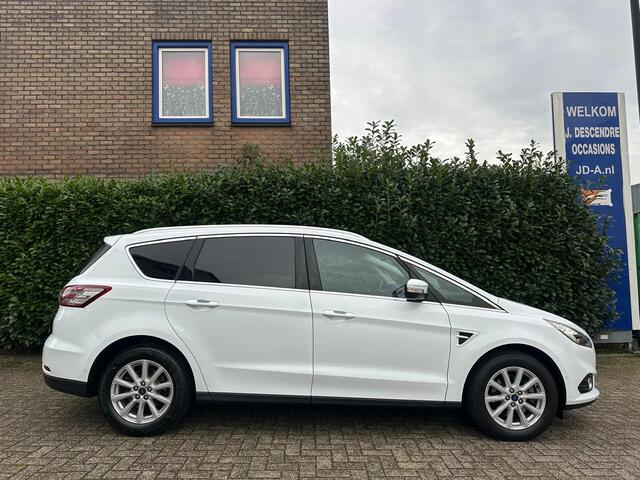 Ford S-MAX 1.5 Titanium Climate C, Cruise C, Navigatie, Camera!!!! DONDERDAG 11-12 ZIJN WIJ GEOPEND VAN 14:00/17:00!!!