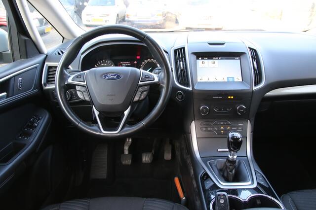 Ford S-MAX 1.5 Titanium 7p