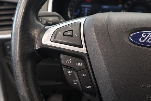 Ford S-MAX 1.5 Titanium 7p. Cruise/Climate Navi PDC Elekt. Stoelen NAP