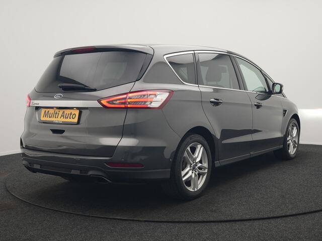 Ford S-MAX 2.0 Titanium 7 Persoons 241pk Dealer O.H. | 360 Camera | Stoelen & Stuur Verwarmd | LED Koplampen | Keyless | Apple Carplay | Navigatie | DAB | Cruise Control | Sfeerverlichting |