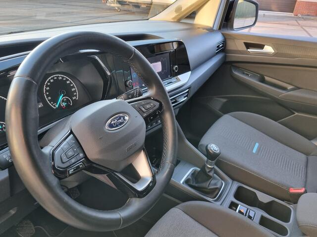 Ford TOURNEO CONNECT 1.5 Active NAVI / CRUISE / PDC / AIRCO ECC