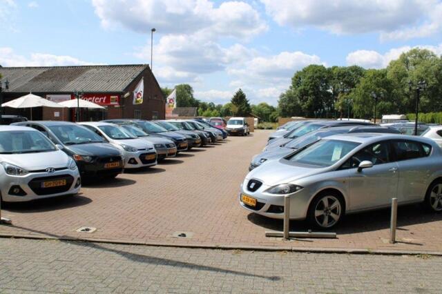 Ford TOURNEO COURIER 1.0 100pk Titanium MPV Airco/Half leer/PDC 5-persoons