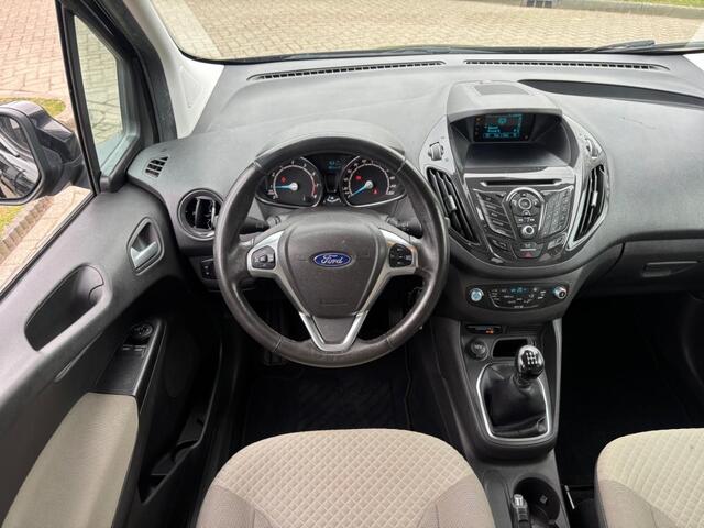 Ford TOURNEO COURIER 1.0 Titanium 2017 Trekhaak 5-Persoons