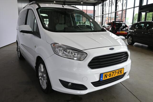 Ford TOURNEO COURIER 1.0 Titanium Clima Navigatie 2x Schuifdeur Stoelverwarming Cruise Control Rijklaarprijs! Inruil Mogelijk!