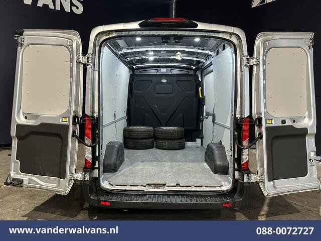 Ford TRANSIT 2.0 TDCI 131pk L2H2 Euro6 Airco | Camera | Navigatie | Apple Carplay | Android Auto LED, Cruiscontrol, Verwarmde Voorruit, Bijrijdersbank, Parkeersensoren, 2550kg trekvermogen