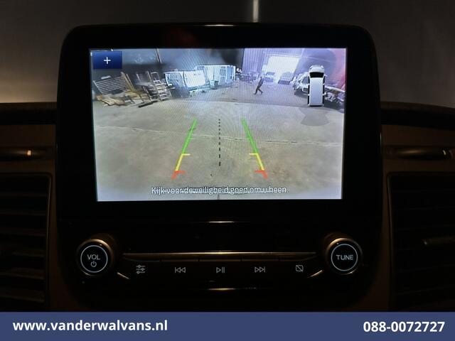 Ford TRANSIT 2.0 TDCI 131pk L2H2 Euro6 Airco | Camera | Navigatie | Apple Carplay | Android Auto LED, Cruiscontrol, Verwarmde Voorruit, Bijrijdersbank, Parkeersensoren, 2550kg trekvermogen