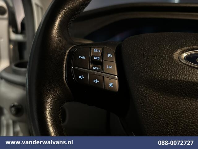 Ford TRANSIT 2.0 TDCI 131pk L2H2 Euro6 Airco | Camera | Navigatie | Apple Carplay | Android Auto LED, Cruiscontrol, Verwarmde Voorruit, Bijrijdersbank, Parkeersensoren, 2550kg trekvermogen