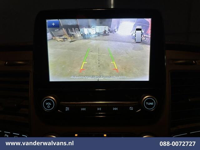 Ford TRANSIT 2.0 TDCI 130pk L2H2 Euro6 Airco | Camera | Navigatie | Apple Carplay | Android Auto LED, Cruiscontrol, Verwarmde Voorruit, Parkeersensoren, Bijrijdersbank