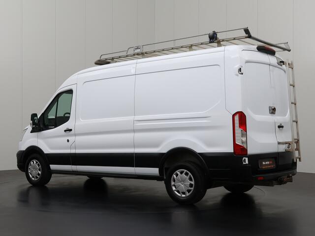 Ford TRANSIT 2.0TDCI 130PK L3H2 Imperiaal | Trekhaak | Gate Locks | Betimmering | 3-Persoons | Airco | Cruise