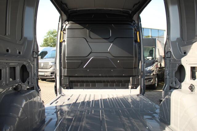 Ford TRANSIT 350 2.0TDCI 165pk L2H2 Trend | Automaat | 2800kg trekgewicht | L+R Zijdeur | Carplay/Android | Camera | Cruise | Sync 4 13" | Lease 645,- p/m