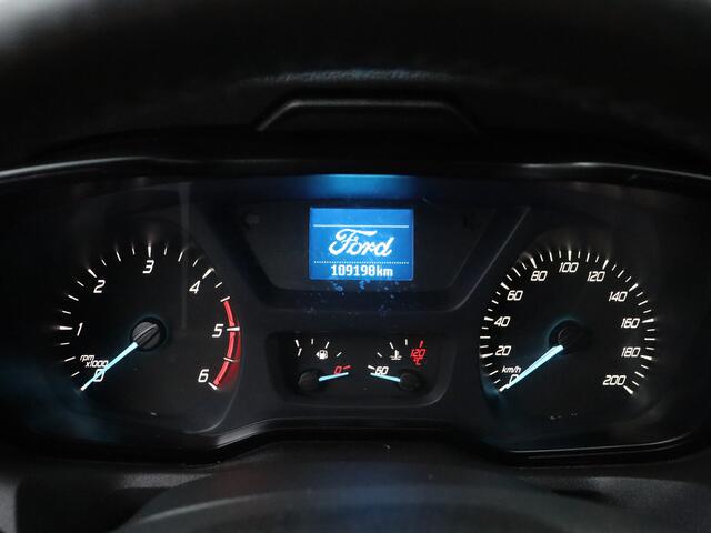 Ford TRANSIT 2.0TDCi 130PK L3H2 Imperiaal | Trekhaak | Navigatie | Airco | Cruise | Betimmering | 3-Persoons
