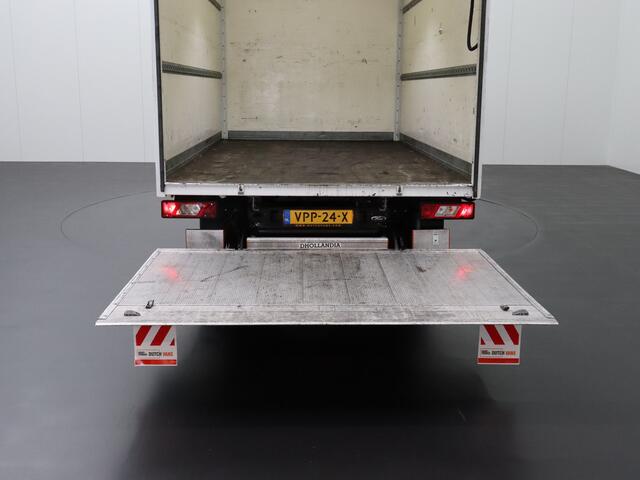 Ford TRANSIT 2.0TDCI Bakwagen+Laadklep | Airco | Cruise | 3-Persoons