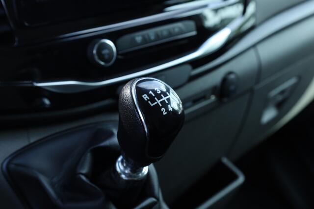 Ford TRANSIT 350 2.0 TDCI L3H2 Trend RWD | Leder | Navi | CarPlay | Trekhaak | Camera | Cruise | Stoelverw.