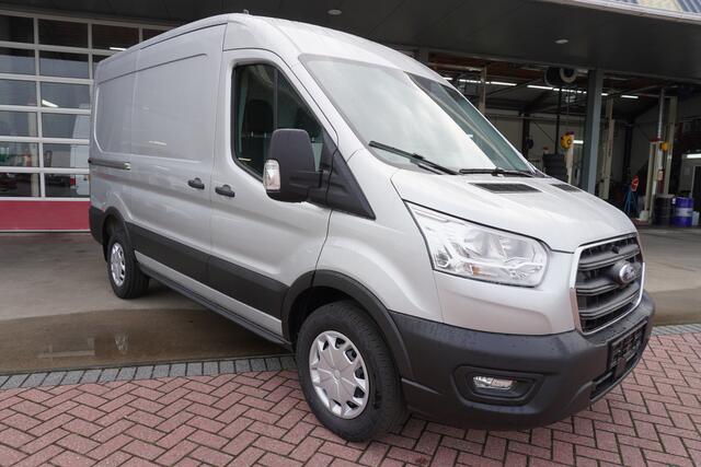 Ford TRANSIT 350M 2.0 TDCI 165pk L2H2 Trend Automaat Schuifdeur L+ R nr. V816 | Camera | Cruise | Trekhaak | Laadruimte pakket