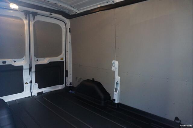 Ford TRANSIT 350M 105PK L2H2 BPM VRIJ!! 12" Sync 4 Navi, Adap Cruise, Camera, Stoel Stoel!! NR. A28
