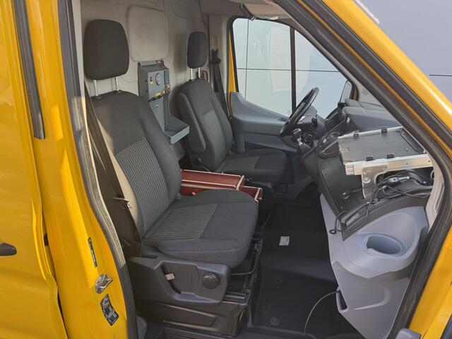 Ford TRANSIT 350 2.0 TDCI 130PK Elektrisch Imperiaal Volledige Carval Inbouw Airco Cruise Control Camera Navigatie Standkachel Parkeersensoren voor achter