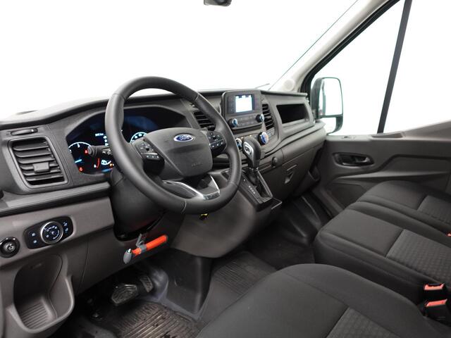 Ford TRANSIT 350 2.0 TDCI 165pk L4H3 Trend Automaat Camera Trekhaak Cruise control Parkeersensoren
