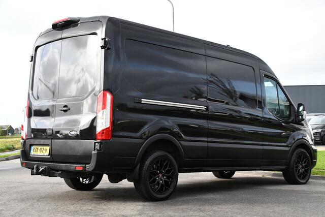 Ford TRANSIT 350 2.0 TDCI L3H2 RWD Black Edition Adaptieve Cruise, Camera, 3500kg Trekhaak, 2 x Schuifdeur, Carplay, Xenon, 165pk, Automaat, Uniek!