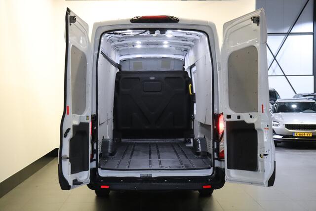 Ford TRANSIT 2.0 TDCI 130PK L4H3 RWD EURO 6 - Airco - PDC - Cruise - ¤ 15.950,-