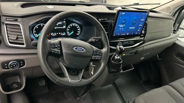 Ford TRANSIT 350 2.0 TDCI L3H1 DC Trend RWD 170pk | 7 Persoons | SYNC 4 | Trekhaak | Draadloos Apple Carplay /Android auto | Stoelverwarming