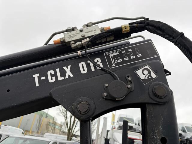 Ford TRANSIT 130pk airco open laadbak met hiab t-clx 013 kraan 2x steunpoot achter