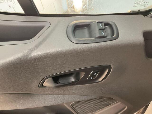 Ford TRANSIT 350 2.0 TDCI L3H2 Trend 130pk | Navigatie Pack | Safety en Comfort Pack | Trekhaak