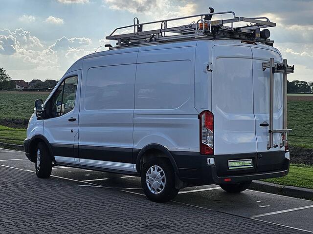 Ford TRANSIT 350 2.0 TDCI L2H2 Trend Imperiaal Werkplaats-Inrichting Navi Airco Camera 130Pk Euro6 Oh-Historie 1e Eigenaar!