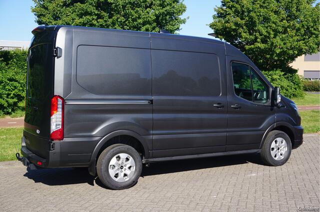 Ford TRANSIT 350M L2H2 Limited AUT-8 165PK BPM VRIJ Navi, Camera, Xenon, Lm Velg, Trekhaak!! NR. A114