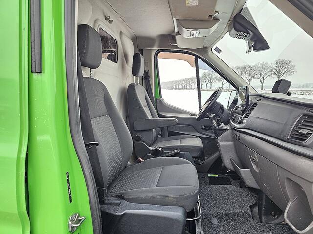 Ford TRANSIT 350 2.0 TDCI L3H2 Trend RWD airco, navi, pdc, trekhaak
