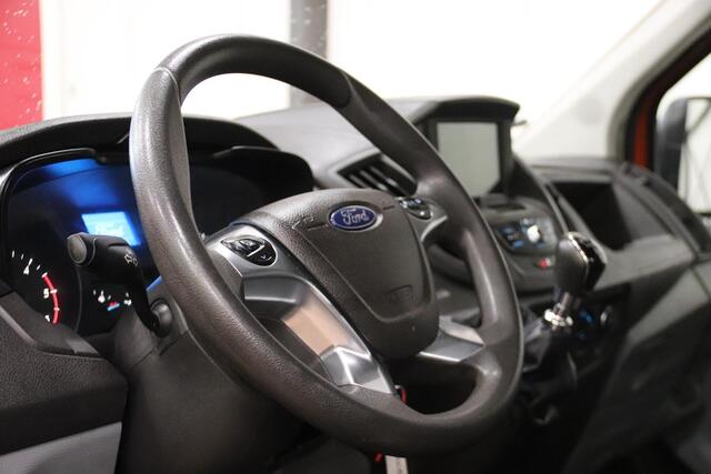 Ford TRANSIT met nieuwe NIEUWE MOTOR OPEN LAADBAK DUBBELLUCHT TREKHAAK 2800KG