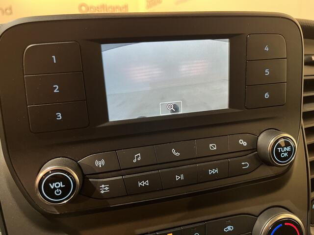 Ford TRANSIT 2.0 TDCI L2H1 130 PK DC Dubbel Cabine Trend Open Laadbak / Euro 6 / Airco / Cruise Control / Trekhaak / Camera / Xenon / 19.400 KM !!